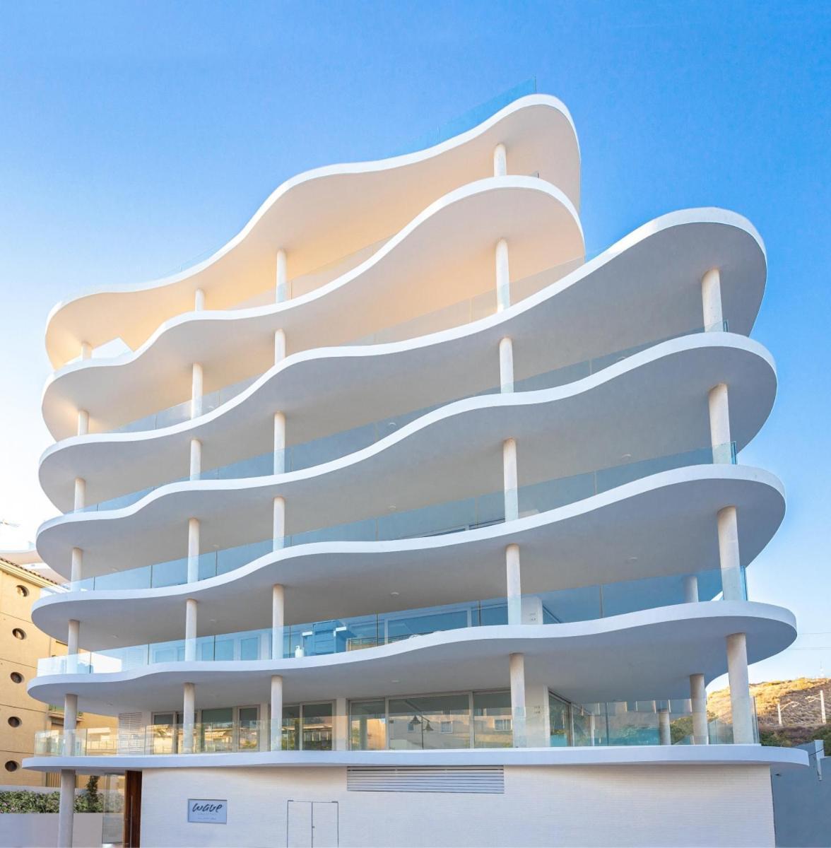 フエンヒロラPanoramic Seaview Penthouse The Waveアパートメント エクステリア 写真